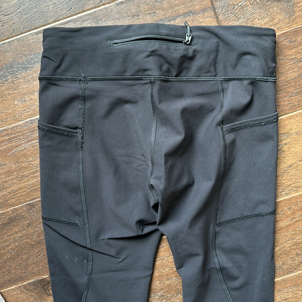 Lululemon Tight Stuff 25” High rise - Picture 7 of 8